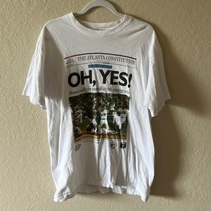 Atlanta Braves Graphic Newspaper Shirt